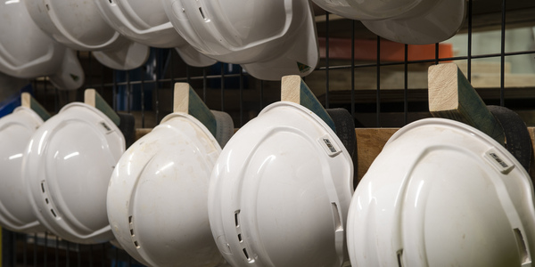 Prepare to work safely in construction industry